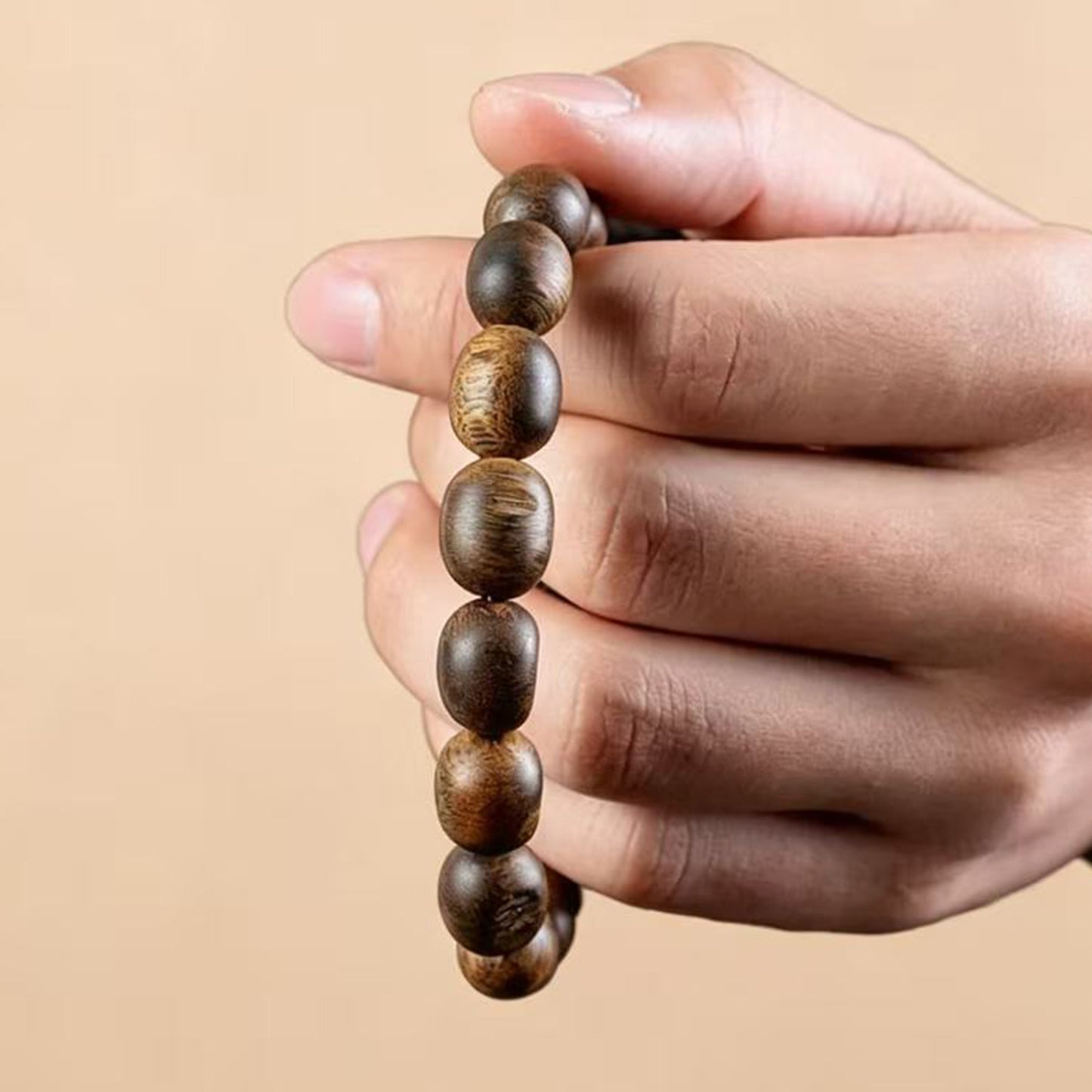 سوار كيارا من خرز عود الأجاروود بقطر 10 مم، غني بالراتنج الطبيعي من نها ترانج، سوار مفرد للرجال والنساء للتأمل ومسبحة الصلاة