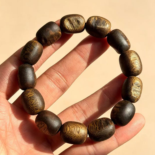 Natural Agarwood 12mm Scar Bead Bracelet | Handcrafted Knotty Grain Round Beads | Single Loop Design | Dense Resin Lines | Unique Organic Texture | Unisex Statement Jewelry Gift