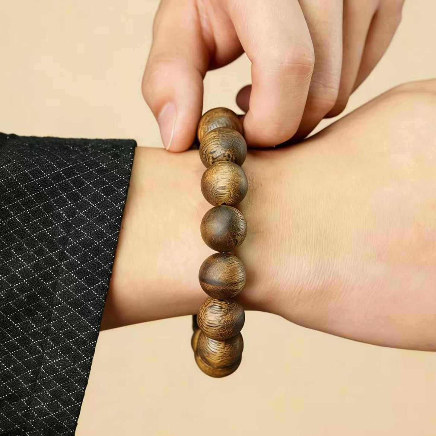 Kyara Agarwood Bracelet 15mm Round Beads | Classic Single Strand | Natural Resin Rich | Smooth Polished | Substantial Presence
