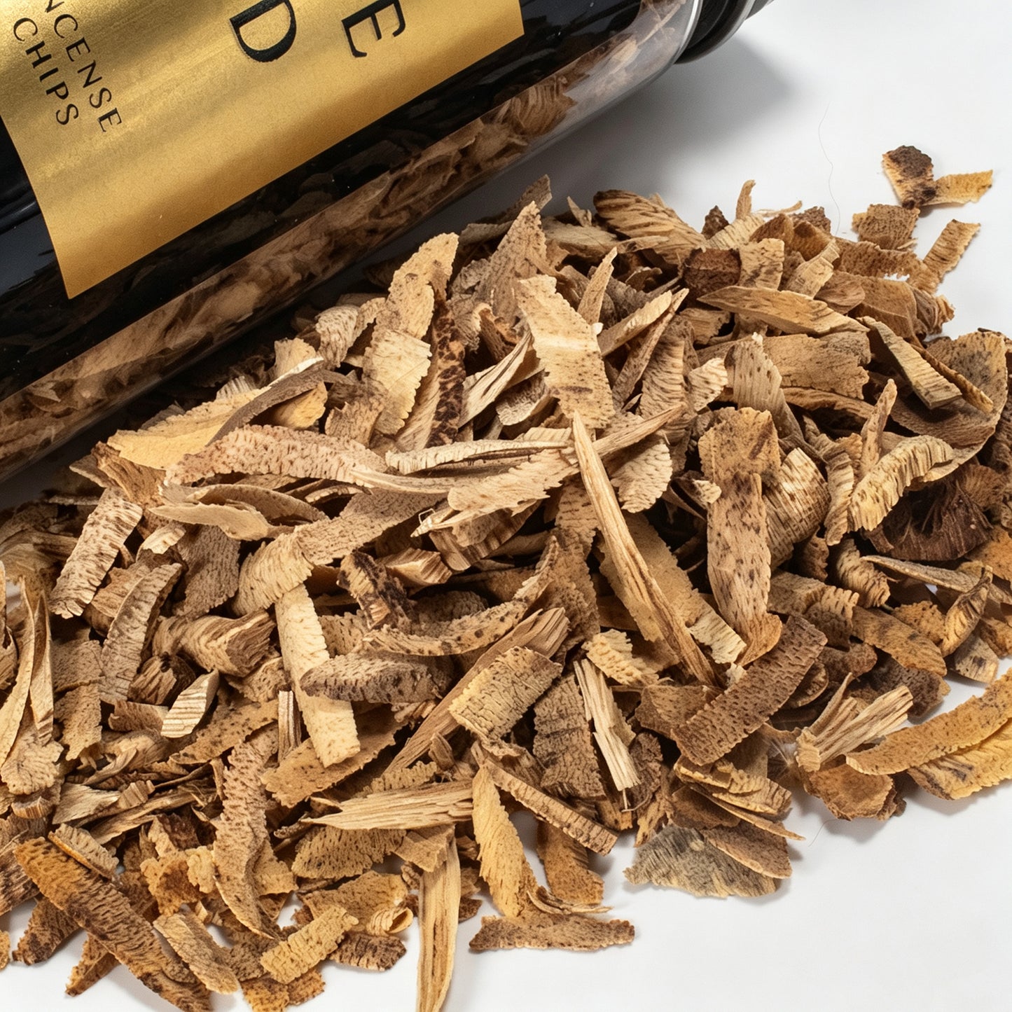 White Oud Incense Chips | Natural Agarwood Shavings for Electric Burner | 40g Raw Aromatic Wood | Home Fragrance Supply