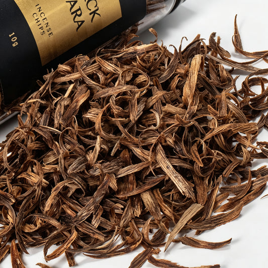 Natural White Kyara Agarwood Shavings | Premium Resin-Rich Wood Fragments | Floral Honey Sweet Scent with Cool Milky Notes | Home Incense Burning Material | 10g