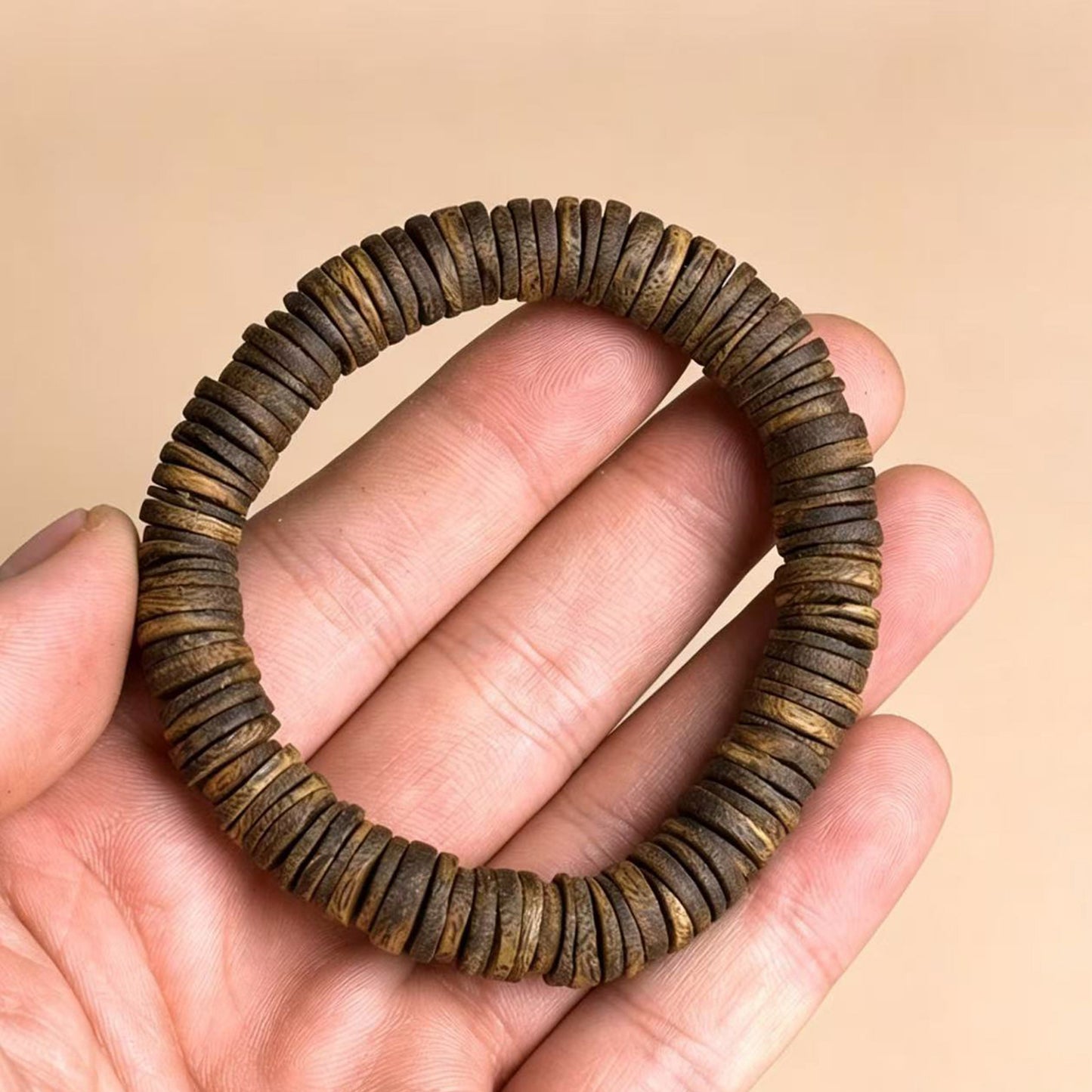 Natural Agarwood 10mm Disc Bead Bracelet | Handcrafted Flat Round Spacer Wood Beads | Single Loop Design | Dense Grain Pattern | Unique Layered Texture | Unisex Daily Wear Jewelry Gift
