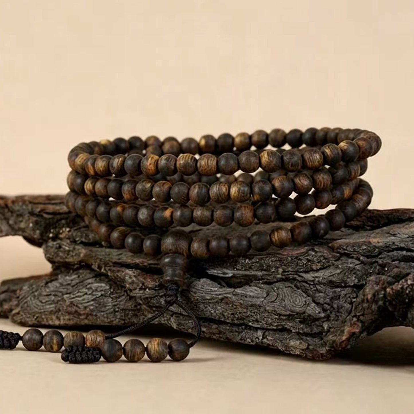 4mm Kyara Agarwood Bracelet | Natural Round Beads | Meditation Jewelry | Aromatic Wood Accessory | Minimalist Style