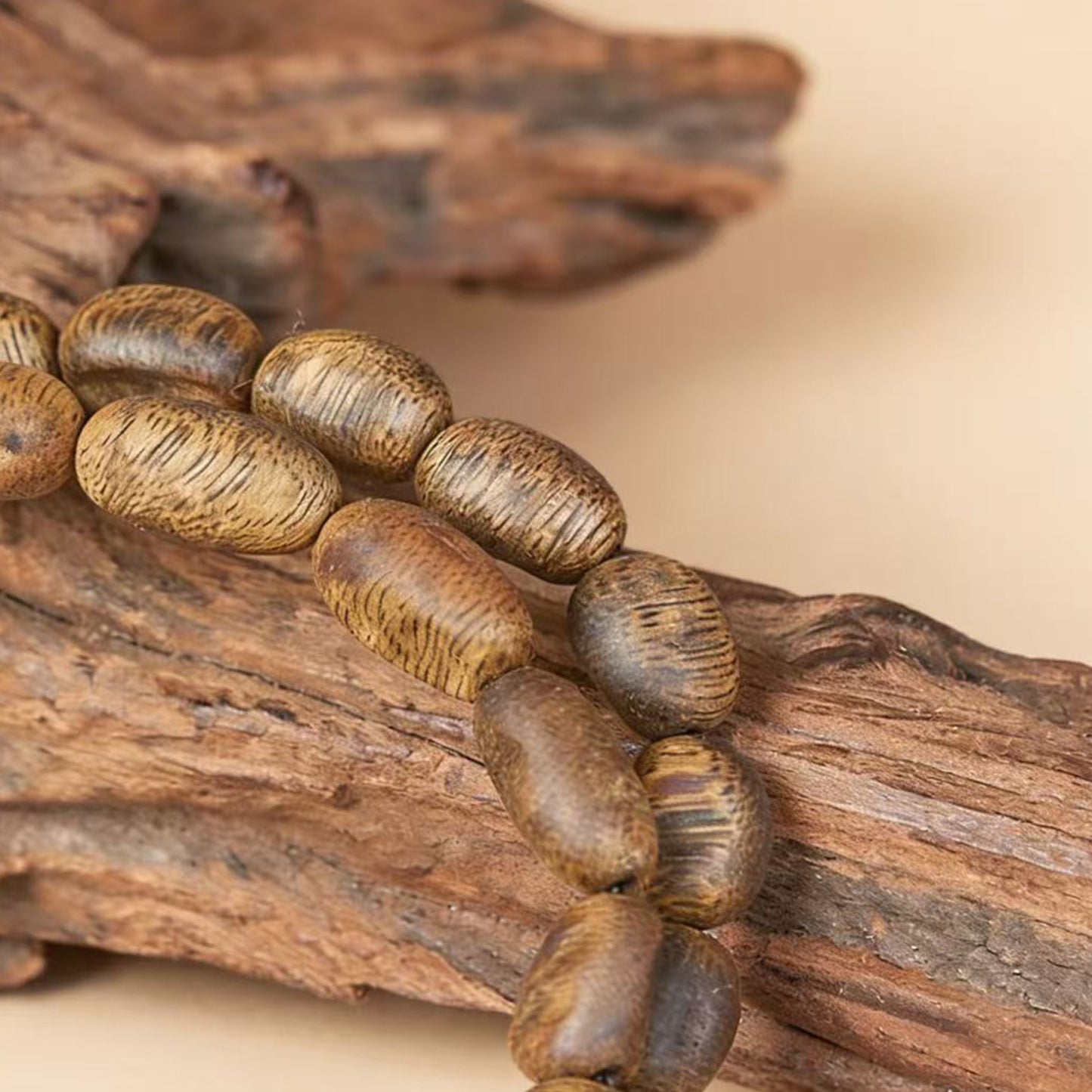 Kyara Agarwood Bracelet Freeform Scar Pattern | Natural Organic Shape | Single Strand Design | Rich Resin Texture | Artisan Crafted
