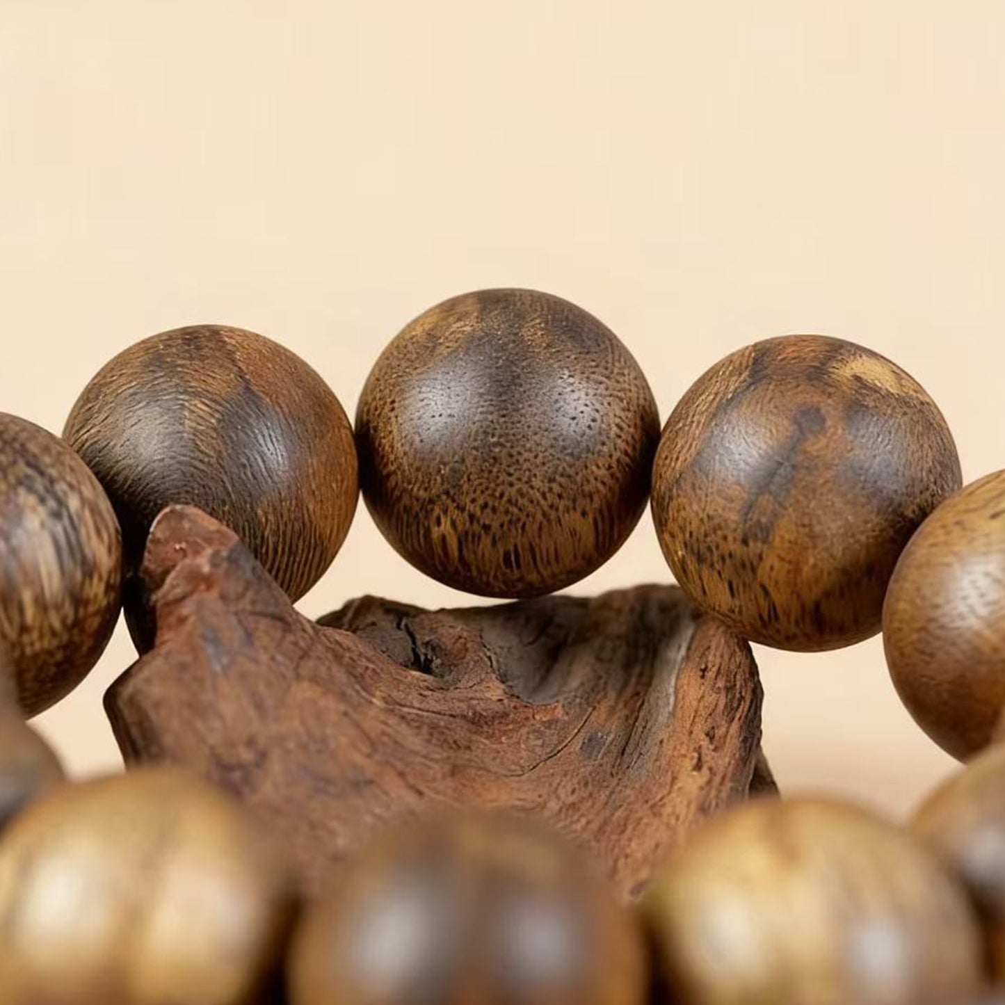 20mm Kyara Agarwood Bracelet Large Beads | Natural Wood Mala | Aromatic Resin Rich | Smooth Polished | Traditional Craft