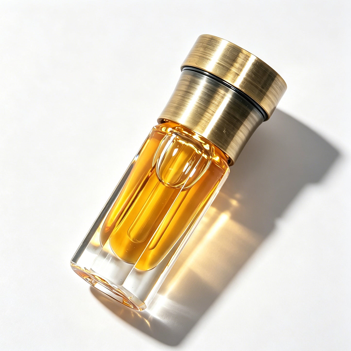 White Oud Agarwood Essential Oil | Natural Pure Agarwood Oil | Woody Floral Sweet Aroma | Premium Fragrance Oil for Diffuser & Perfume Blending | 3ml / 6ml / 12ml